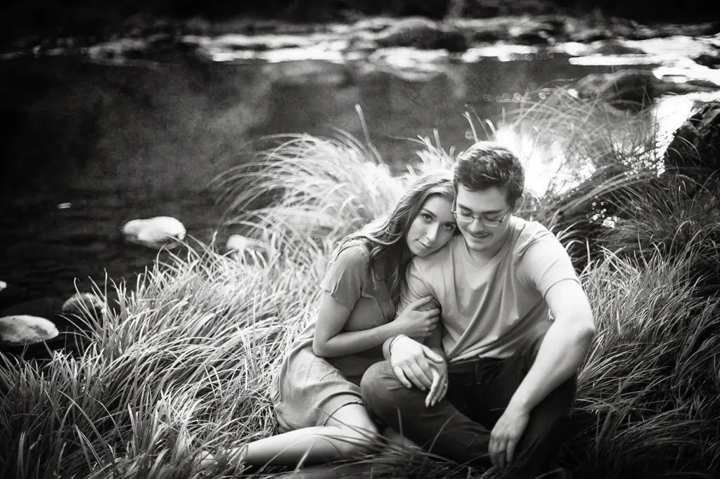 engagement riverside portrait - Photography by Aril Williams