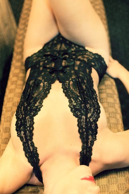 1860121933 - Photography by Aril Williams